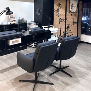 Cómoda Silla Giratoria de Cuero Ajustable para Salón de Belleza, Spa, Oficina, Hogar, Dormitorio, Hotel, Escuela - Product Image 1