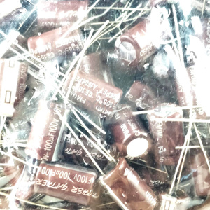 ตัวเก็บประจุ100V uF 10X16 V ใหม่ดั้งเดิม - Product Image 3