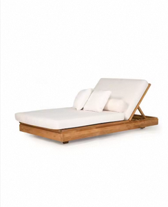 Chaise longue double en teck massif avec coussins en tissu blanc moelleux, design moderne, mobilier de jardin pour extérieur et bord de piscine - Product Image 4