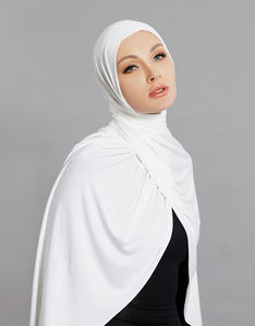 <span class=keywords><strong>Hijab</strong></span> de Jersey de Modal ligero personalizado 2025 para mujeres musulmanas bufanda de uso diario - Product Image 3