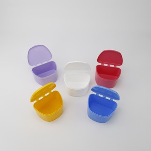 Estuche portátil para dentaduras postizas LK-407 de plástico para adultos, almacenamiento de aparatos ortodónticos, tamaño grande - Product Image 1