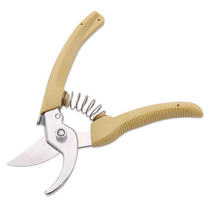 Tijeras de podar de acero al carbono con hoja amarilla para injerto y árboles frutales, fabricadas en Yangjiang. - Product Image 2