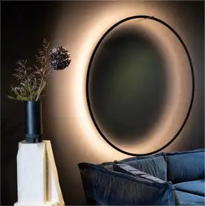 ديكور سكني على الطراز الحديث لغرفة المعيشة وغرفة النوم مصباح جداري دائري من مواد معدنية LED لون RGB