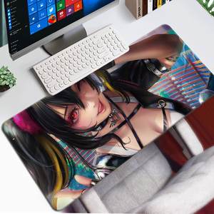 Tapis de souris XXL personnalisé de haute qualité pour le gaming et l'anime, tapis de bureau PC carré en tissu avec surface cousue et logo par sublimation - Product Image 1