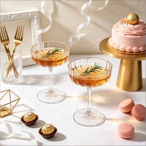 <span class=keywords><strong>Verre</strong></span> <span class=keywords><strong>à</strong></span> cocktail <span class=keywords><strong>en</strong></span> <span class=keywords><strong>plastique</strong></span> PET rigide haute transparence avec <span class=keywords><strong>pied</strong></span> pour champagne, vin rouge, brandy, idéal pour mariages, banquets et événements internationaux - Product Image 3