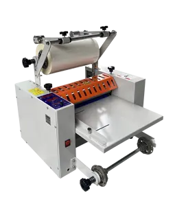 Automatische Hoge Snelheid Koude Rol Laminator Koud Lamineren Machine Handmatige Koude Roll Laminator Met Standaard