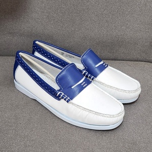 Mocasines Blancos y Azules de Alta Calidad, Hechos a Mano con Cuero Genuino Suave, Zapatos Náuticos Unisex para Conducir y Viajar, Bateaux Hommes - Product Image 1