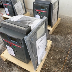 3200 ซีรีส์ 3200A 3P PR122P เบรกเกอร์วงจรลมแบบเฟรมสำหรับ PLC - Product Image 1