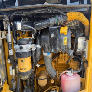 Mini-excavatrice d'occasion CAT 302, CAT302.5, CAT303, hydraulique sur chenilles, 2 tonnes, moteur PLC, matériel d'occasion - Product Image 6