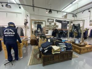 Jeans baggy sur mesure pour hommes, coupe large, en denim délavé, style workwear, design à empiècements, streetwear, style vintage - Product Image 5