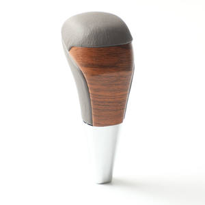 Palanca de Cambios de Coche, Cuero con Acabado Madera, Ergonómica, para Toyota Hilux Fortuner 2005-2016 - Product Image 1