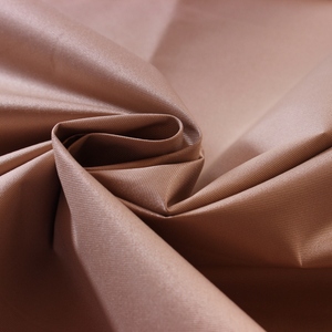 <span class=keywords><strong>Camel</strong></span> 190T 320D recubierto de poliéster absorbente húmedo y transpirable Taslan para rompevientos de tela acolchada de algodón - Product Image 3