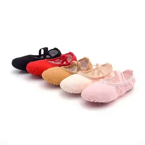 Venta al por mayor de zapatos de baile suaves para práctica de ballet flexibles para niños y adultos