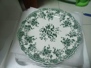 Service de vaisselle vintage en <span class=keywords><strong>porcelaine</strong></span> New Bone avec dentelle et motif floral vert, comprenant assiettes de présentation, assiettes plates et plats de service, pour mariages et restaurants - Product Image 2