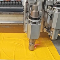 Máquina de Corte CNC con Cuchilla Oscilante y Router CCD para Papel Adhesivo, Cartón Corrugado y Cartelería Publicitaria