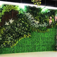 Panneau de clôture en gazon synthétique, mur végétal artificiel, toile de fond végétale luxurante, fausse verdure pour la décoration de jardin et de mariage