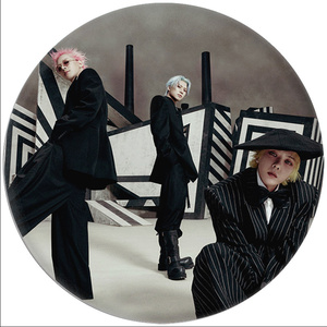 KPOP <span class=keywords><strong>BIGBANG</strong></span> Álbum de Regreso BiiiG Pin de Acrílico con Foto Conceptual Redonda GD Daesung TAEYANG D-Dragon para Fans, Accesorios para Bolsos - Product Image 4