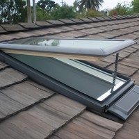 Fenêtre de toit moderne à cadre en aluminium, double vitrage trempé, lamellé-collé, pour jardin, avec persienne, sécurité intelligente et automatique