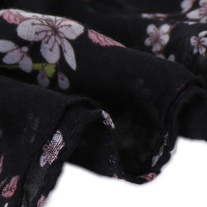 Nhà Máy Bán Buôn Thời Trang Mùa Hè Dài Khăn Hoa In Hijab <span class=keywords><strong>Viscose</strong></span> Khăn Choàng Cho Người Phụ Nữ Hồi Giáo - Product Image 6