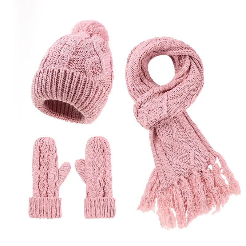 Set cappello e sciarpa tricot neonato
