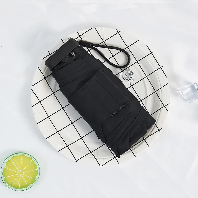 사용자 정의 작은 크기 블랙 6 접는 접이식 포켓 미니 우산 케이스