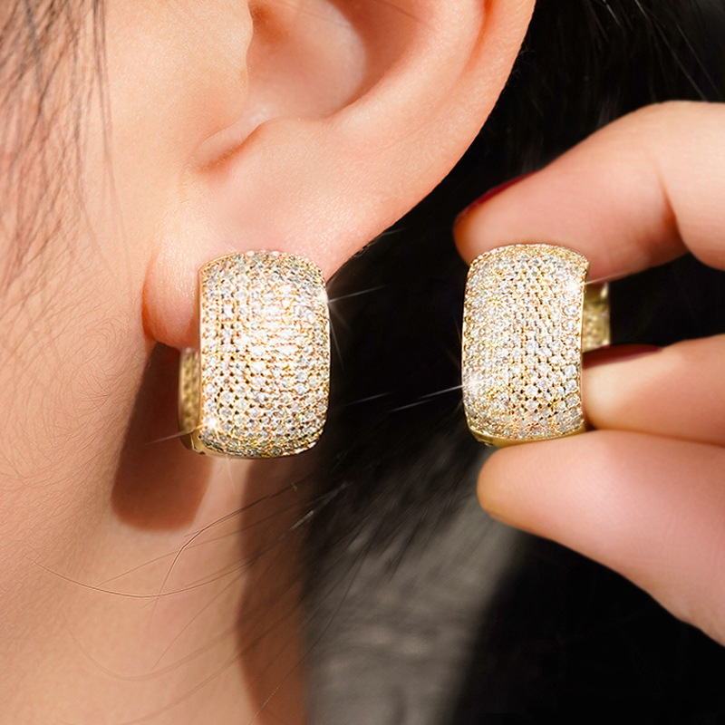 E3522 gold