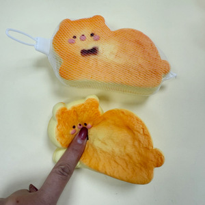 Vente en gros de tranches de pain en forme de chat à rebond lent, à base de PU, à thème alimentaire réaliste – Jouets doux, moelleux et anti-stress - Product Image 2
