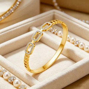 Brazalete Moderno de Acero Inoxidable con Diseño de Cadena de Eslabones y Cristales Incrustados, en Oro/Oro Rosa/Plata, Antideslustre, para Mujer - Product Image 3