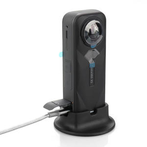 Base de montage pour caméra Insta360 X5/X4, base en caoutchouc souple avec matériau PC/aluminium pour une utilisation sur ordinateur de bureau et en voiture/vélo - Product Image 3