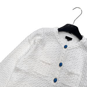 Cárdigan de punto texturizado con borde festoneado y botones frontales, estilo corto para uso diario informal - Product Image 3