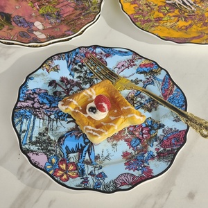 Nuevo Diseño Europeo de Lujo, Juego de Platos de Porcelana con Estampado Animal y Plato de Presentación de Porcelana - Product Image 2