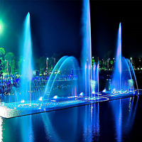Fontaine musicale programmable - Fontaine dansante extérieure avec diverses variations de musique, de lumières et de motifs d'eau