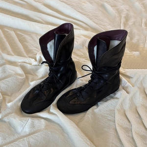 Version en cuir de vache ~ Bottines tendance et délavées pour femmes, bottines plates rétro à lacets, bottines décontractées au design original, bottines de motard à la cheville - Product Image 5