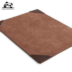 Porta Menús de Cuero PU con Esquinas Reforzadas, Estampado en Caliente y Logotipo Personalizado de Alta Calidad - Product Image 3