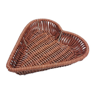 Heart Shaped Wicker <b>Baskets</b> Multifunctional Food Container Kitchen Use Snack Plate - Product Image 4