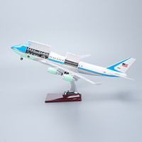 Modèle d'avion en résine Boeing 747-400 Air Force One à l'échelle 1/150, 47 cm, avec cabine ouvrante et éclairage LED