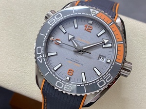 Reloj Mecánico de Buceo de Lujo, de la Mejor Calidad, Resistente al Agua, 43.5mm, Movimiento Integrado VS Factory 8900, Bisel de Cerámica Gris, 600M - Product Image 2