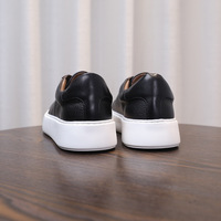 Haute qualité hommes en cuir de vache haut de gamme en cuir véritable décontracté extérieur amorti baskets course Skateboard marche Style chaussures