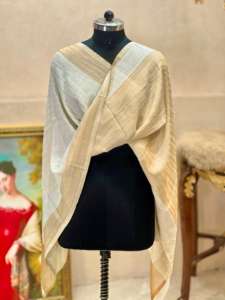 <b>Women's</b> Customizable Winter <b>Shawl</b> Scarf for Casual and Ethnic Wear Ethnic Wedding Festive Attire for <b>Women</b> in India - Product Image 3