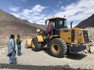 Engins de terrassement petit mini chargeur bon marché d'occasion chargeur frontal à bas <span class=keywords><strong>prix</strong></span> avec pelle - Product Image 2