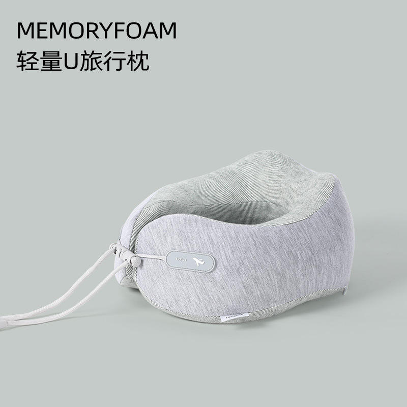 สีเทาอมเขียว