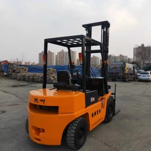 Used Hangzhou 3.5Ton H35 Diesel Forklift in Wholesale Price Fwd Drive Solid <b>Tires</b> 1220mm Fork Length Secondhand Hangzhou H35 - Product Image 6