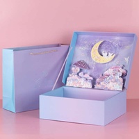 Boîte cadeau en forme de livre 3D avec papier intérieur gaufré, papier artistique, dessin animé pour design, boîte d'emballage rigide à fermeture magnétique
