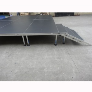 Escenario portátil de 1m x 1m con altura ajustable para conciertos y presentaciones. - Product Image 4