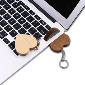 Corazón de madera Usb Flash Drive memoria Usb <span class=keywords><strong>Stick</strong></span> Pen Drive 4gb 16gb 32gb 64GB gb empresa logotipo personalizado fotografía de boda regalo - Product Image 1