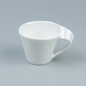 Ensemble de tasses <span class=keywords><strong>et</strong></span> de soucoupes en céramique de forme ondulée moderne avec <span class=keywords><strong>assiette</strong></span> à dessert, 8 oz, porcelaine blanche, tasses à café <span class=keywords><strong>et</strong></span> à thé - Product Image 5