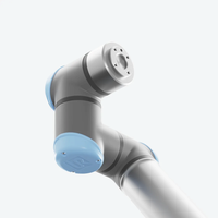 Bras robotique collaboratif en aluminium à 6 axes UR12e, charge utile de 12,5 kg, portée de 1300 mm, garantie d'un an, pour le soudage, la palettisation, le ramassage et le placement