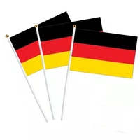 Drapeau de football TongJie à fixer sur poteau, couleurs vives, impression double face claire, installation facile, résistant aux déchirures