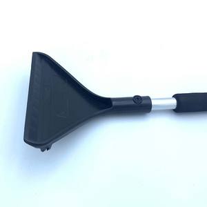 แปรงปัดหิมะสำหรับรถยนต์ด้ามจับแบบยืดหดได้อเนกประสงค์พร้อมแปรงขัดน้ำแข็ง - Product Image 3