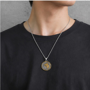 Yunnique – collier avec pendentif tête de loup Viking en acier inoxydable, design animal géométrique, bijoux cadeau unisexe - Product Image 3